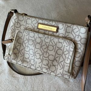 Calvin Klein Crossbody
